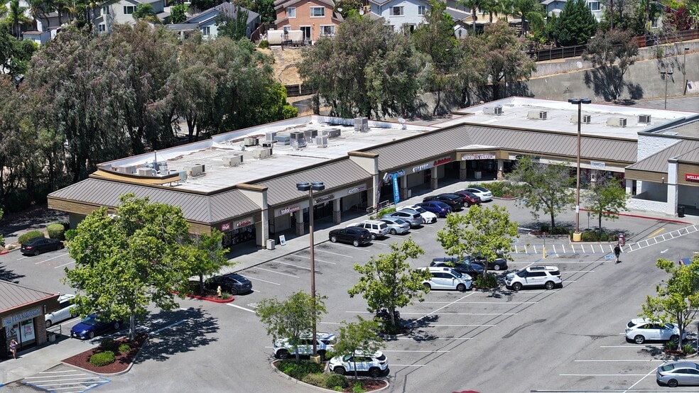 751-775 E Monte Vista Ave, Vacaville, CA for lease - Building Photo - Image 2 of 13
