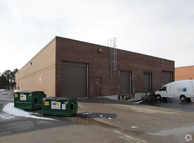 95 Whitmore Rd, Vaughan, ON for lease - Building Photo - Image 2 of 2