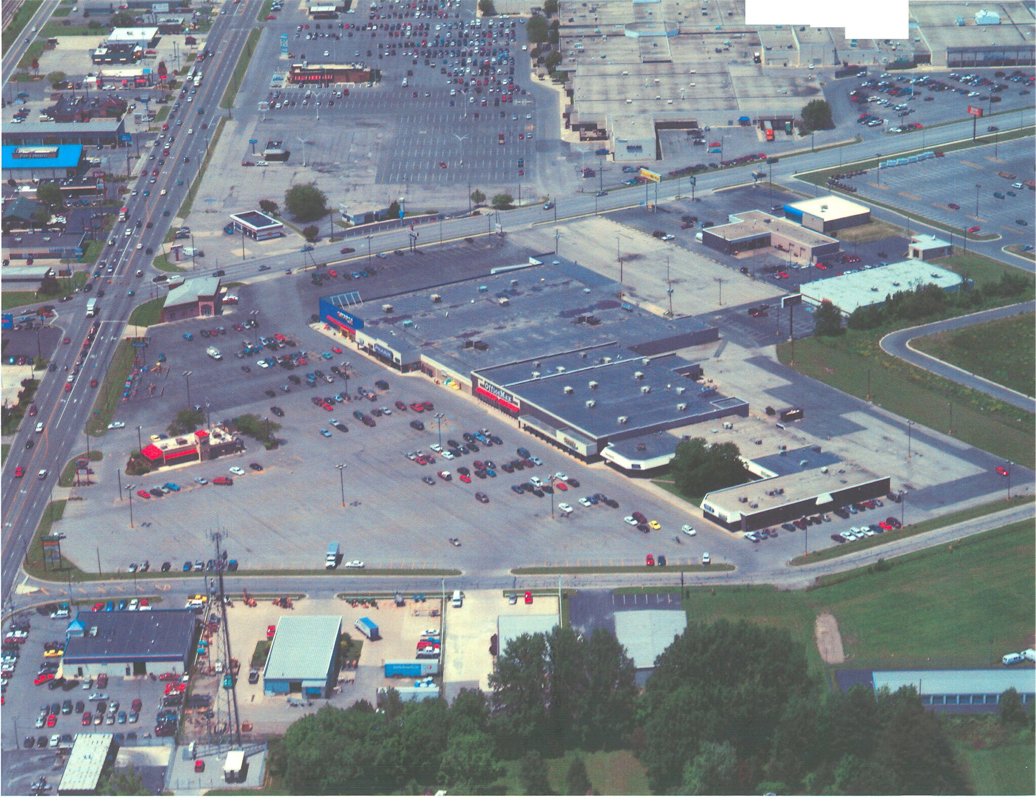 2184 Elida Rd, Lima, OH à louer Photo du bâtiment- Image 1 de 4