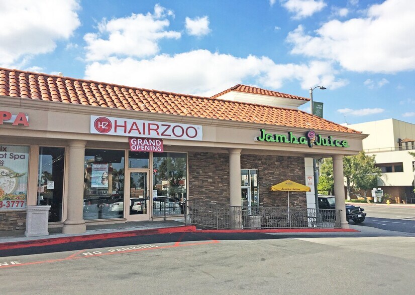 17310-17320 Ventura Blvd, Encino, CA for sale - Building Photo - Image 3 of 6