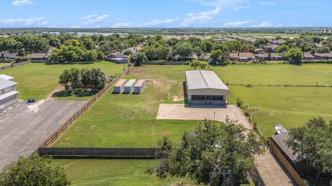 More details for 124 S Nolan River Rd, Cleburne, TX - Flex for Lease