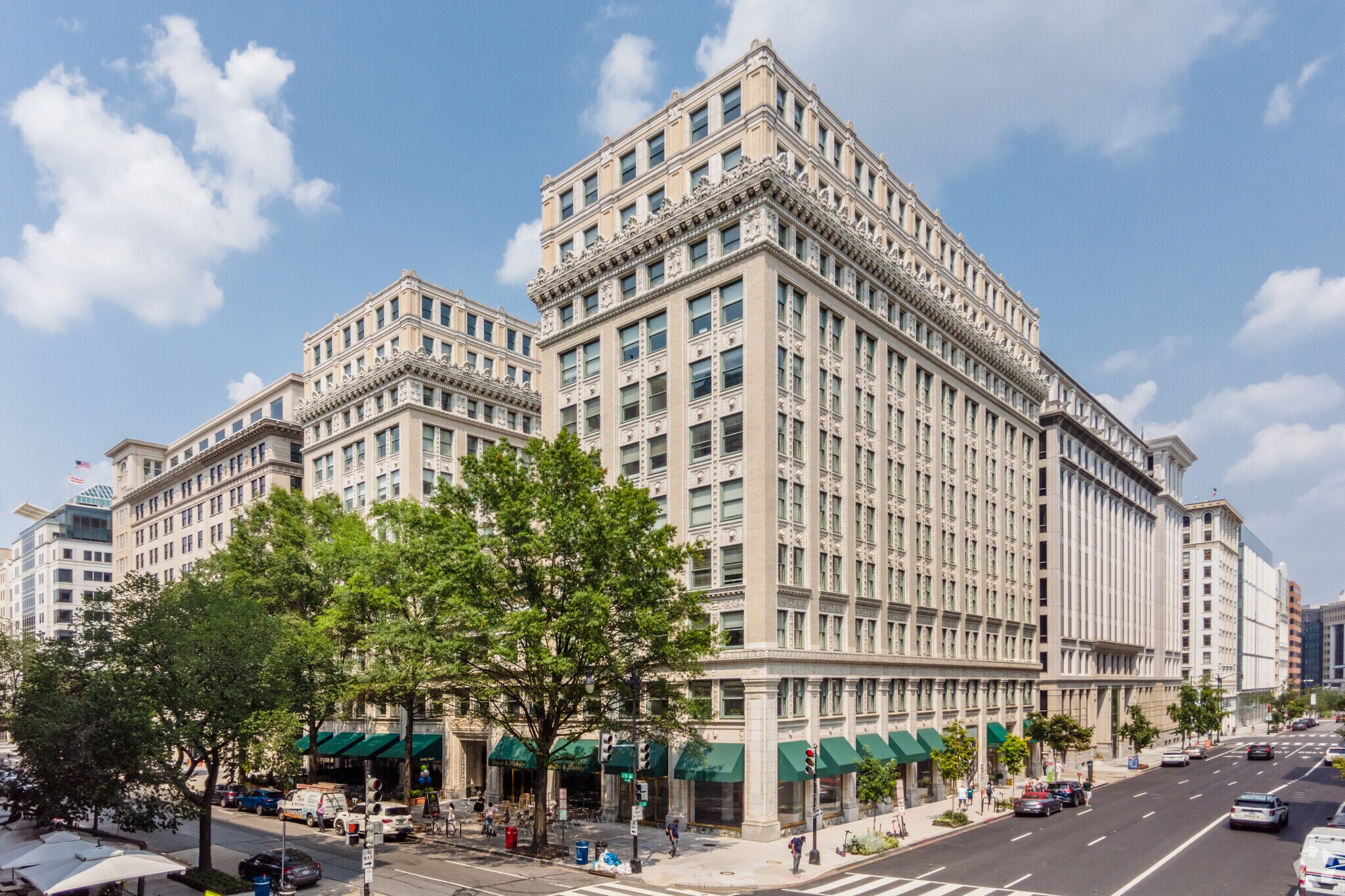 805 15th St NW, Washington, DC à louer Photo principale- Image 1 de 8