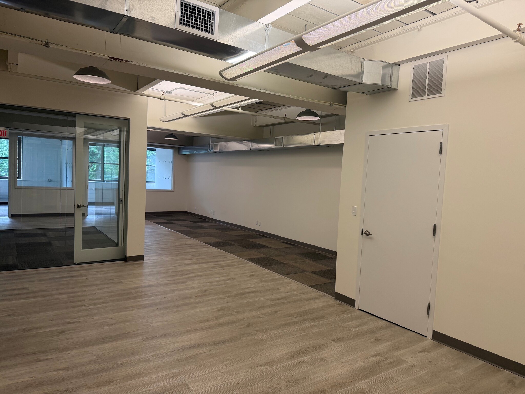 50 S Buckhout St, Irvington, NY for lease Interior Photo- Image 1 of 3