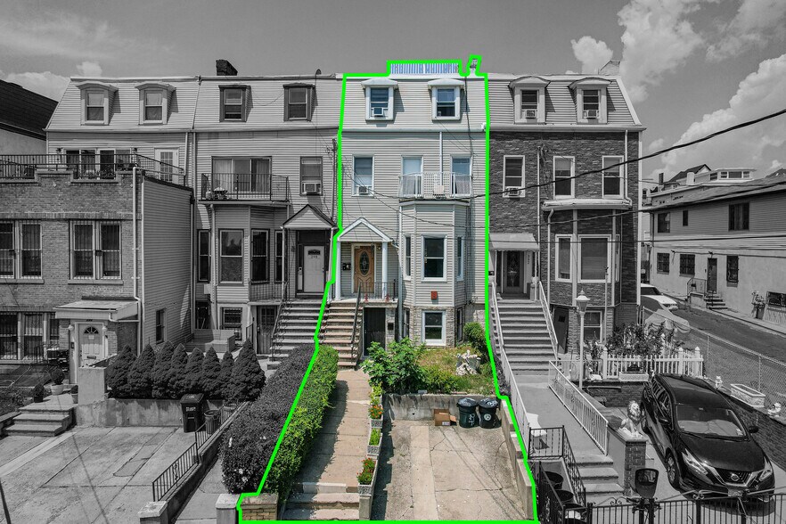 300 Paterson Plank Rd, Jersey City, NJ à vendre - Photo principale - Image 1 de 6