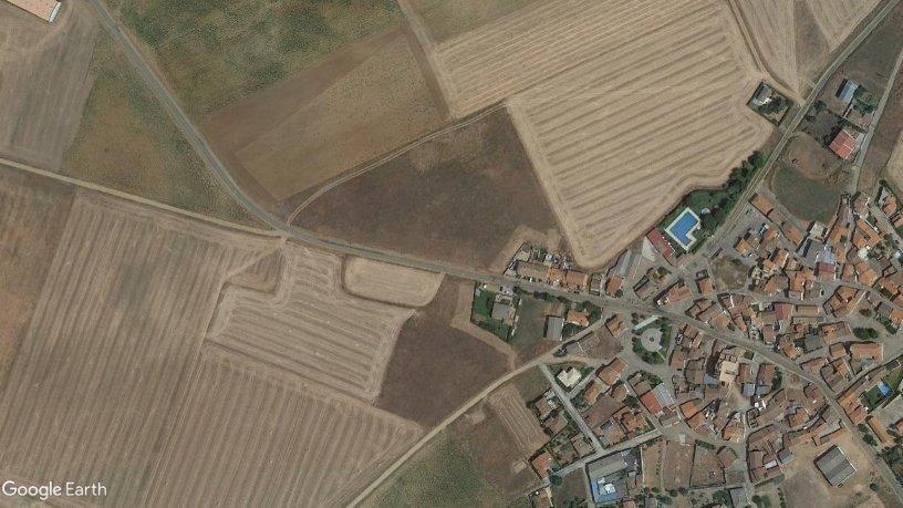 Ur, 1, Parada de Arriba, Salamanca à louer - Photo du bâtiment - Image 3 de 4