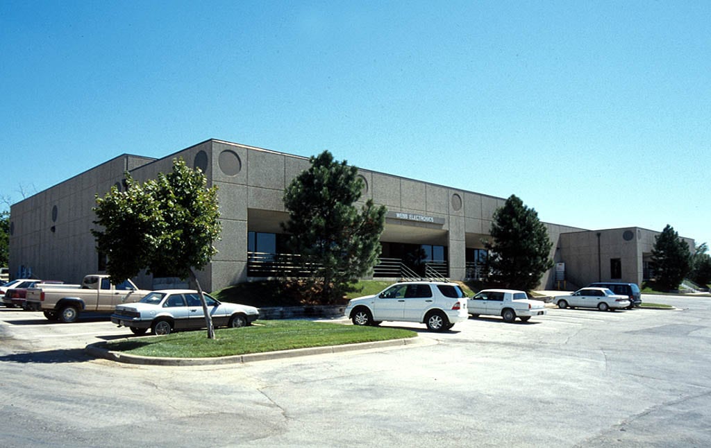 9555-9571 Alden St, Lenexa, KS for lease Primary Photo- Image 1 of 3