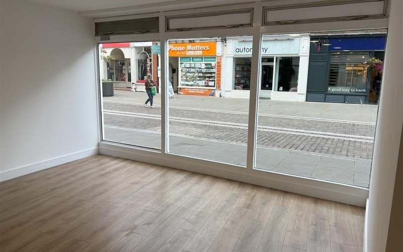 55 Commercial St, Hereford for lease - Interior Photo - Image 2 of 3