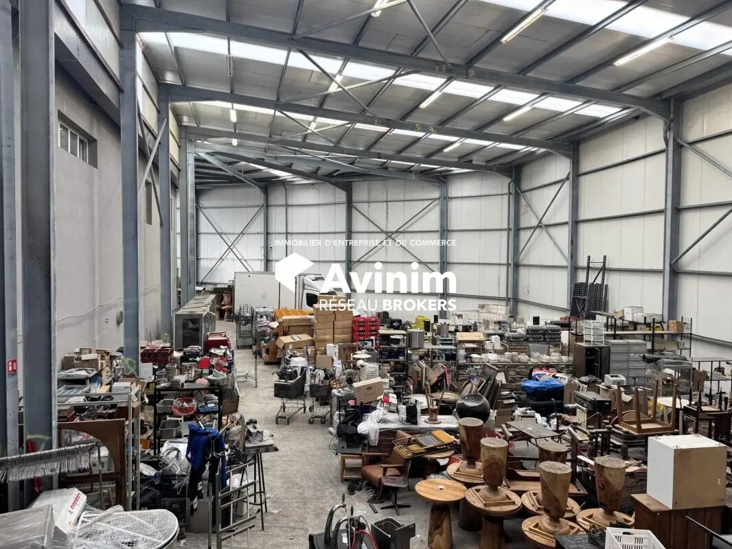 Industrial in La Courneuve for lease Interior Photo- Image 1 of 8