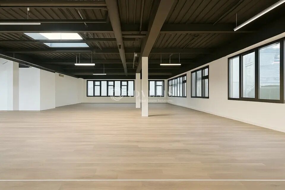 Flex in Arcueil for lease Interior Photo- Image 1 of 5