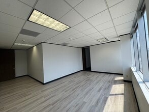 11777 Katy Fwy, Houston, TX à louer Photo intérieure- Image 2 de 6