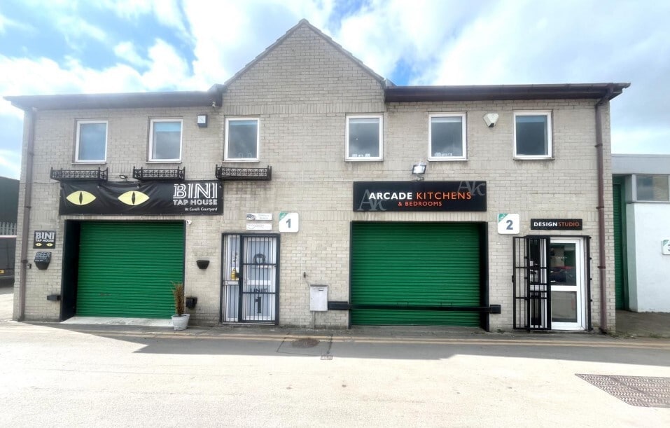 East Parade, Ilkley for sale Building Photo- Image 1 of 2