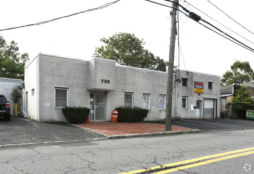 735 Fairfield Ave, Kenilworth, NJ for lease - Building Photo - Image 2 of 2