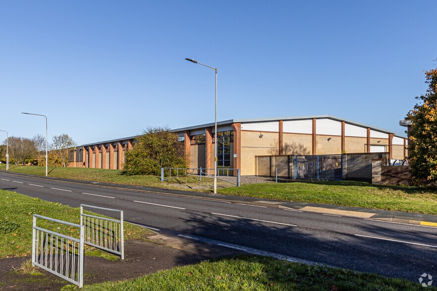 2-3 Brunel Way, Colchester for lease - Building Photo - Image 2 of 19