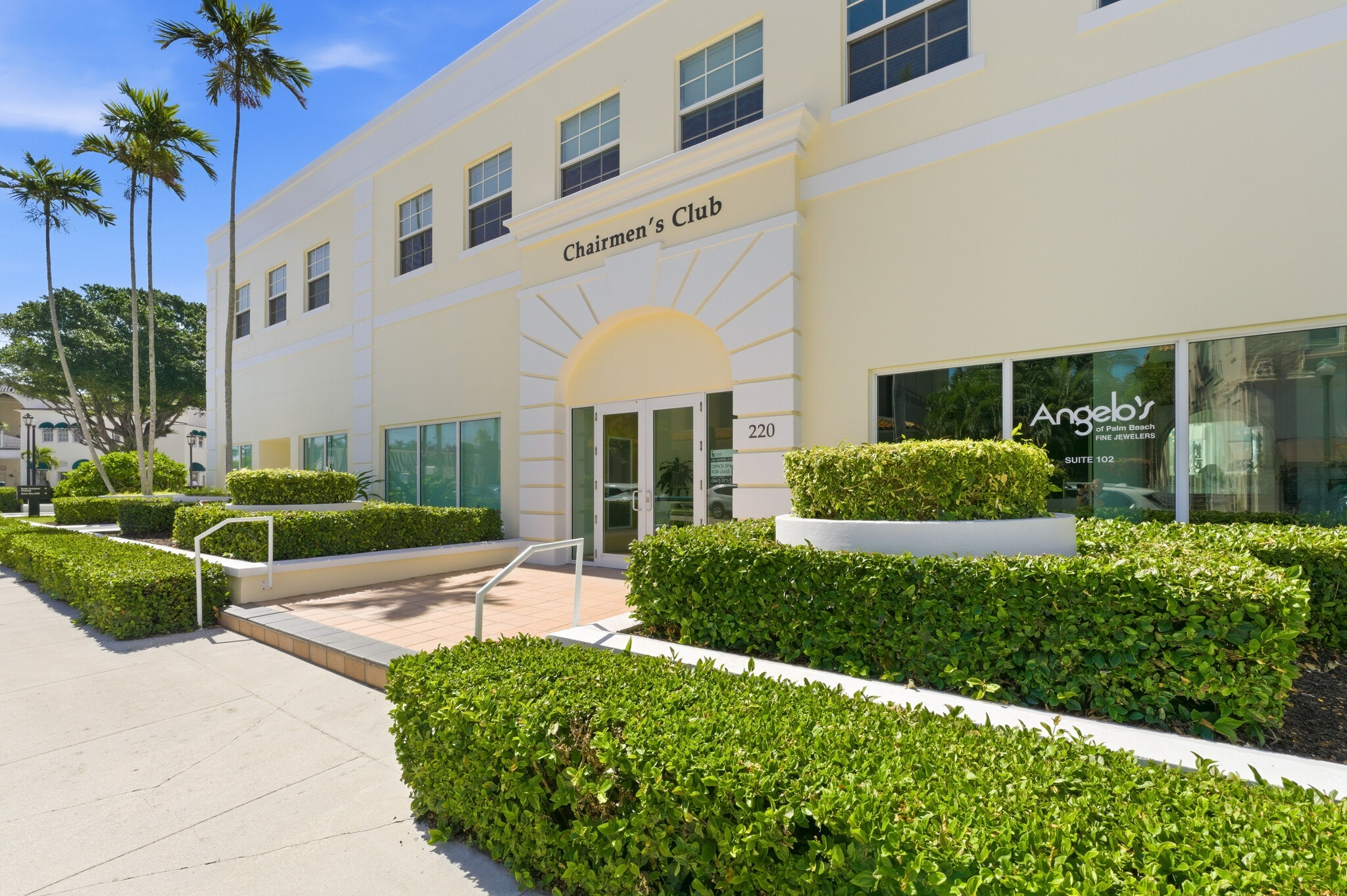 220 Sunrise Ave, Palm Beach, FL for lease Building Photo- Image 1 of 16