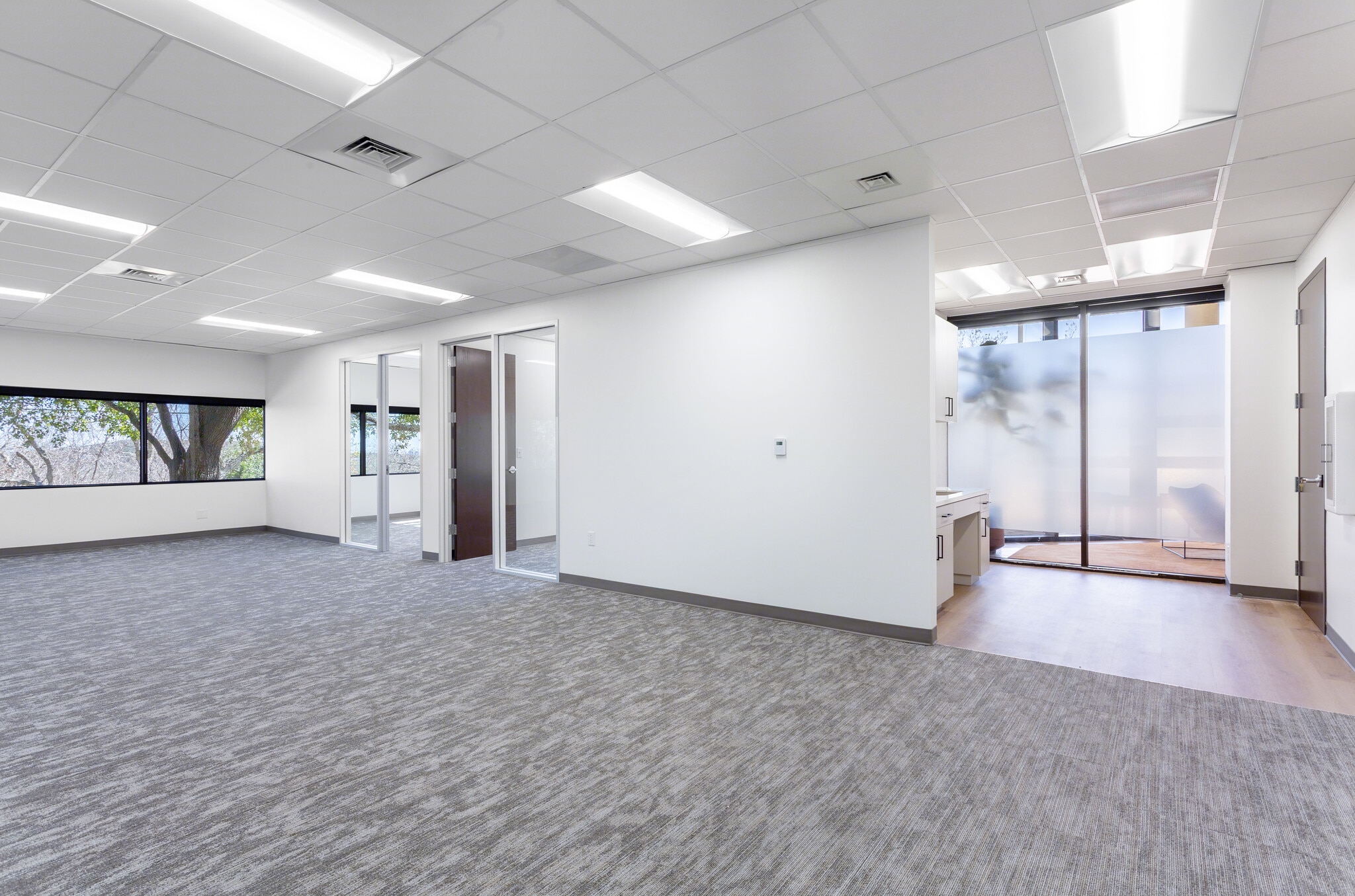 912 Capital Of Texas Hwy S, West Lake Hills, TX à louer Photo intérieure- Image 1 de 3