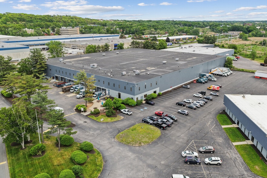 90 Commerce Way, Woburn, MA for lease - Building Photo - Image 2 of 19