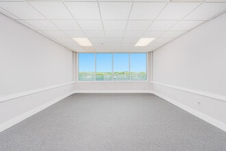 55 Inlet Harbor Rd, Ponce Inlet, FL à louer Photo intérieure- Image 2 de 27