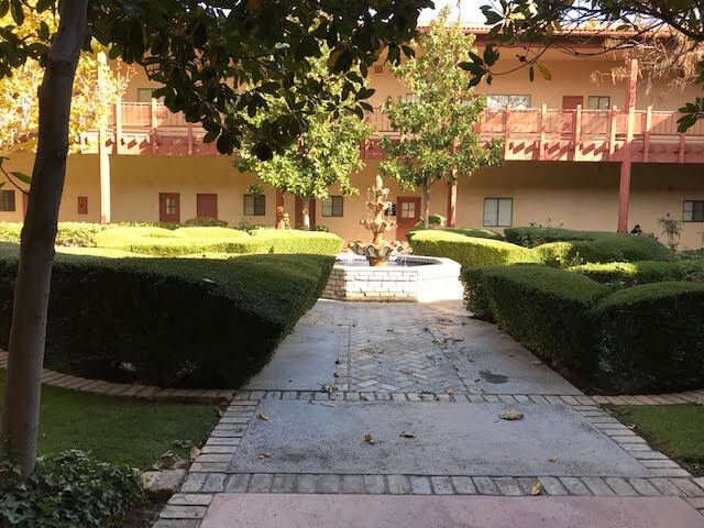 44725 10th St W, Lancaster, CA à vendre - Photo du bâtiment - Image 3 de 71