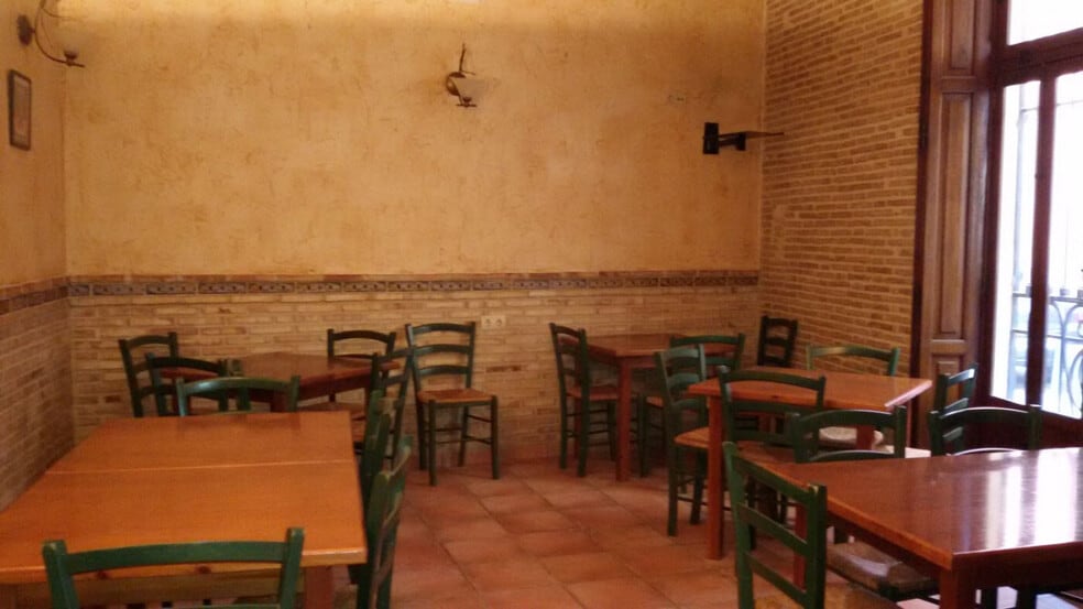 Pla?a del Ayuntamiento, València, Valencia for sale - Building Photo - Image 3 of 26