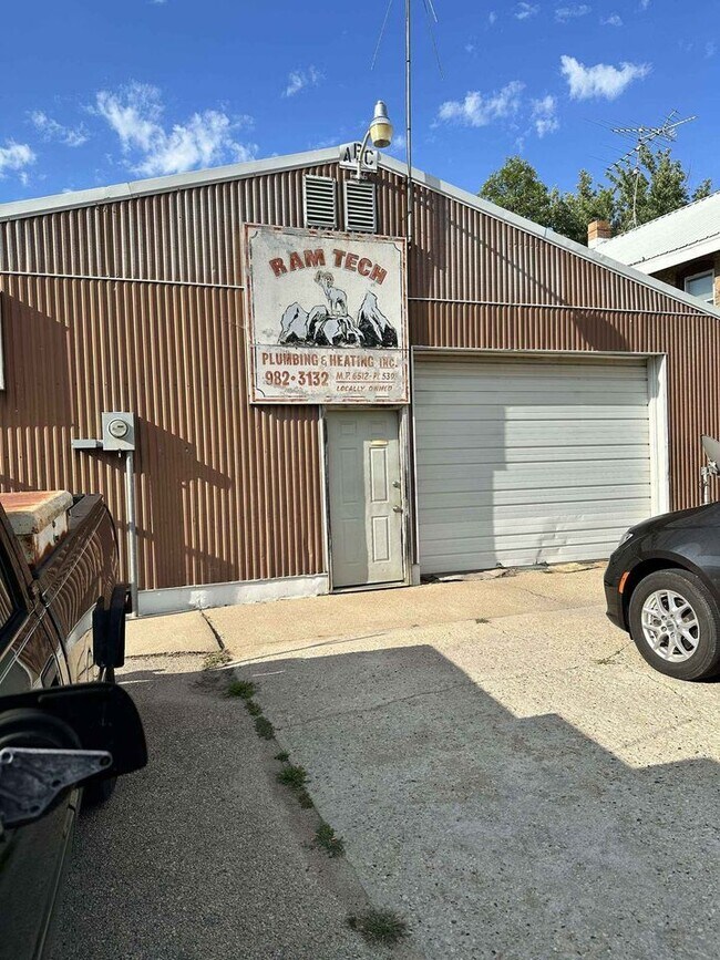More details for 317 E Wolf River Ave, New London, WI - Industrial for Lease