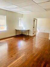 8228 W Sunset Blvd, Los Angeles, CA for lease Interior Photo- Image 2 of 3