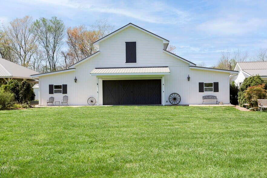 2835 Plottown Rd, Young Harris, GA for sale - Building Photo - Image 2 of 21