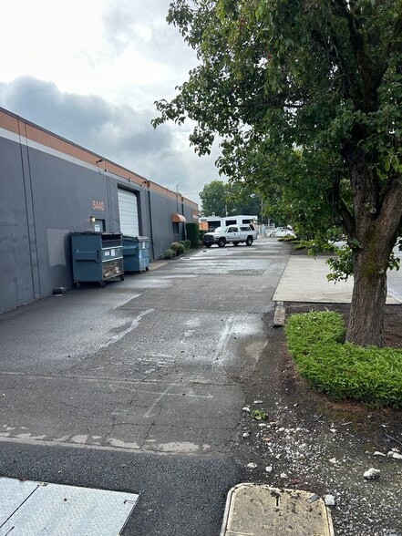 5440 SE 26th Ave, Portland, OR for sale - Building Photo - Image 2 of 8
