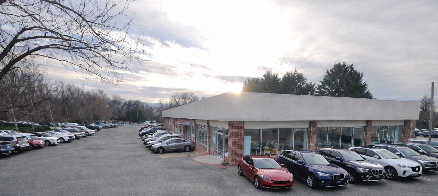 1389 Richmond Rd, Charlottesville, VA for lease Primary Photo- Image 1 of 25