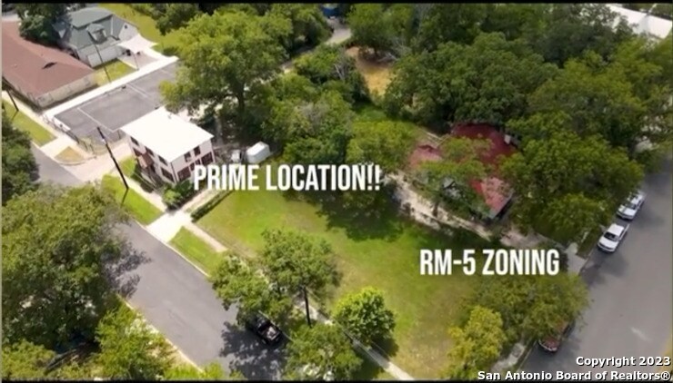 421 Pierce, San Antonio, TX à vendre Photo du bâtiment- Image 1 de 1