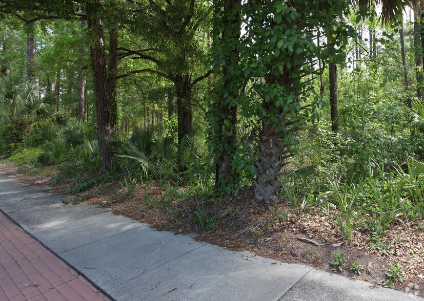 301 Clark St, Baldwin, FL à vendre - Photo du bâtiment - Image 2 de 2