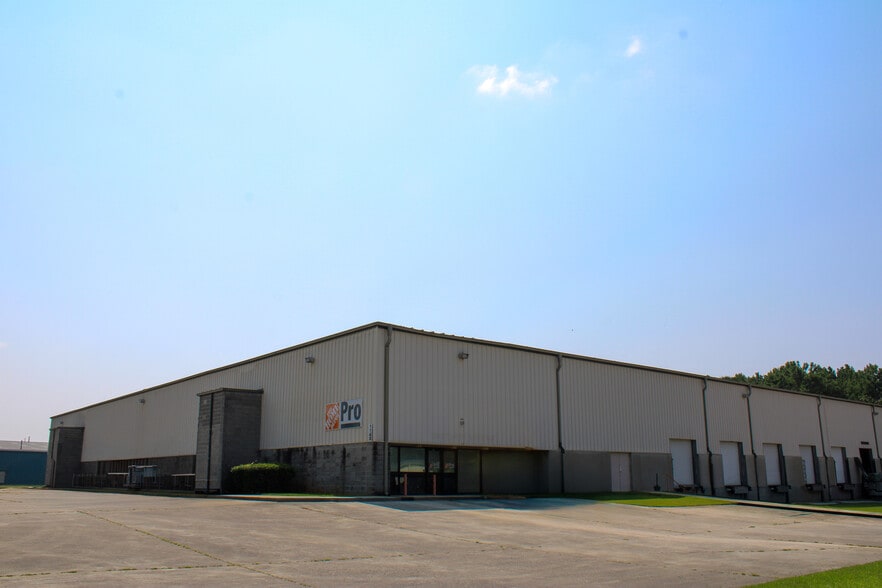1140 Jordan Rd, Huntsville, AL à louer - Photo du bâtiment - Image 1 de 6