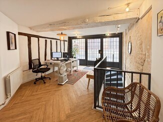 Plus de détails pour Rue Des Orfèvres, Paris - Bureau à louer