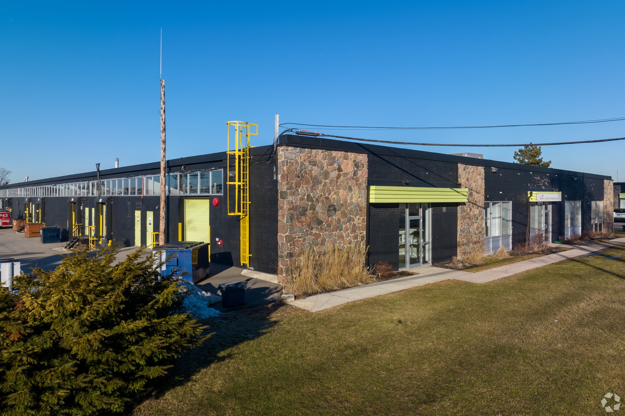 81 Kelfield St, Toronto, ON for lease Primary Photo- Image 1 of 5