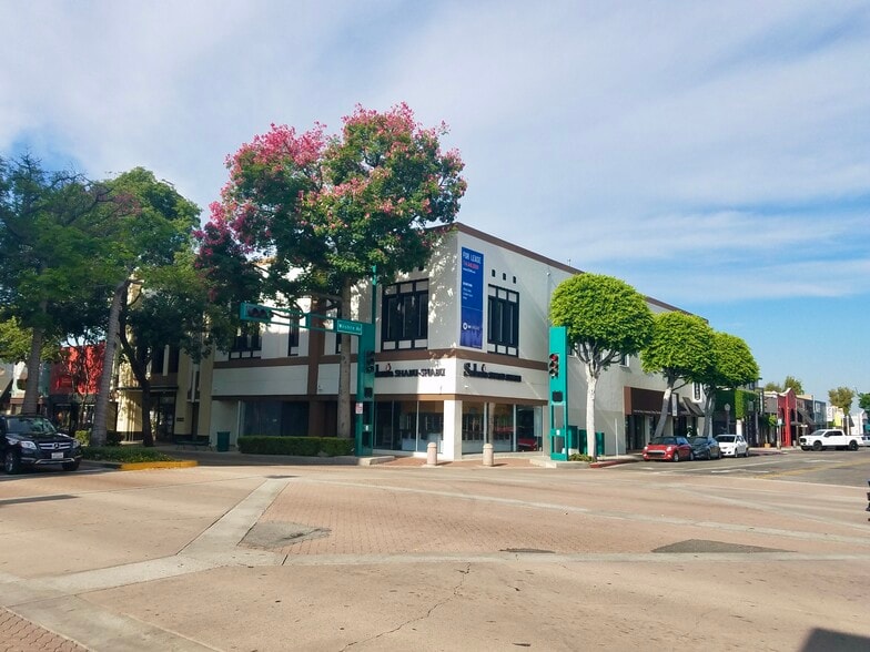 223 N Harbor Blvd, Fullerton, CA for lease - Building Photo - Image 3 of 12