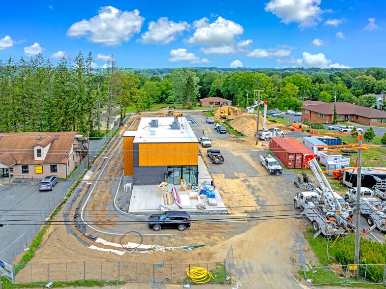 1808 Harper Rd, Beckley, WV for sale - Building Photo - Image 2 of 6