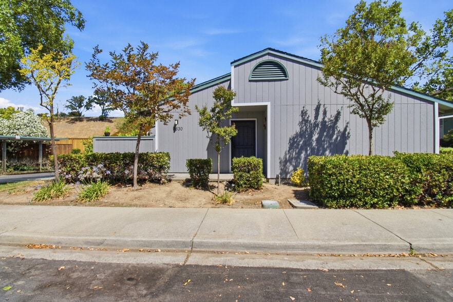 3530 Silver Oaks Way, Livermore, CA for sale - Building Photo - Image 2 of 10