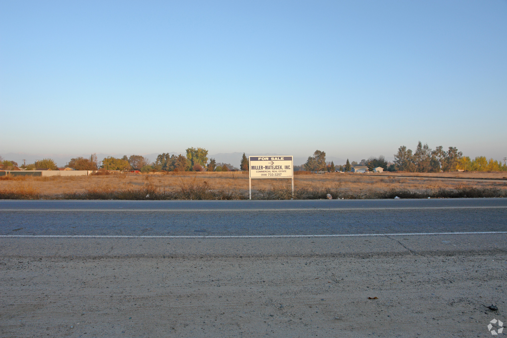 Hwy 198 @ Farmersville Blvd, Visalia, CA à vendre Autre- Image 1 de 7