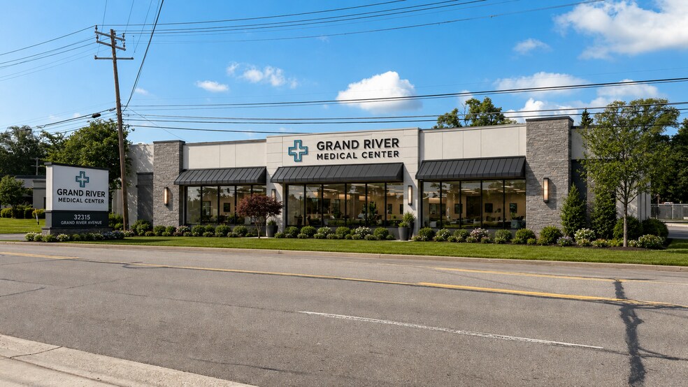 32315 Grand River Ave, Farmington, MI for sale - Building Photo - Image 2 of 11