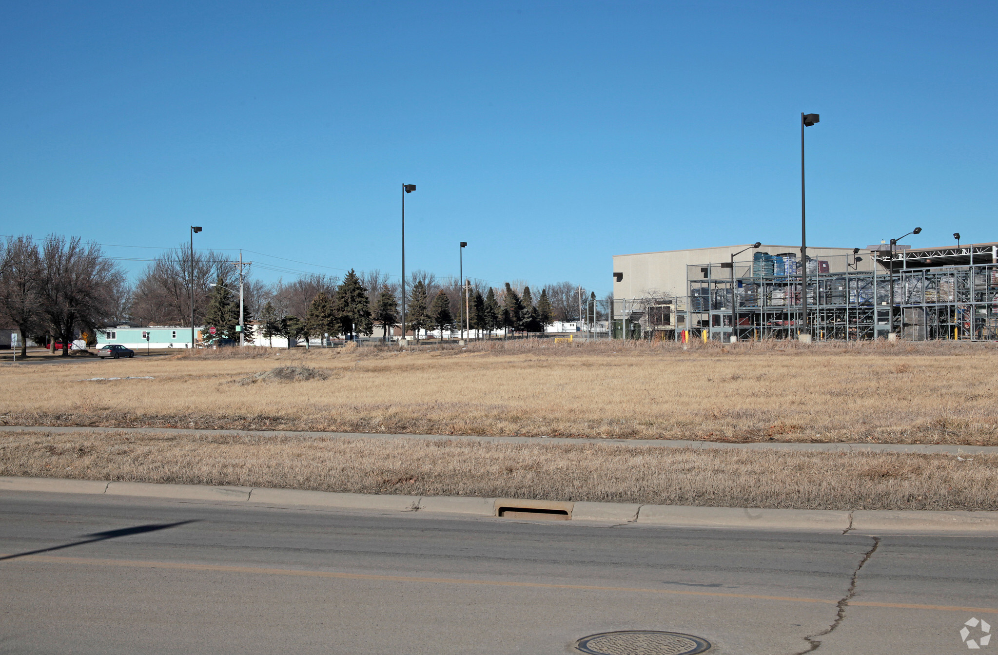 1020 Frontage Rd W, Owatonna, MN for sale Primary Photo- Image 1 of 1