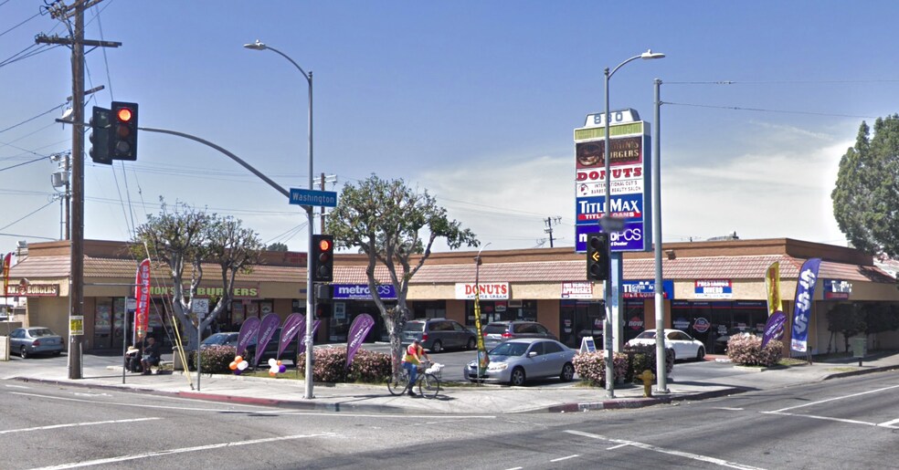 830 E Washington Blvd, Los Angeles, CA à louer - Photo du bâtiment - Image 2 de 11