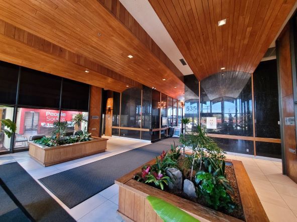 5350 S Western Ave, Oklahoma City, OK à louer - Photo du bâtiment - Image 3 de 7