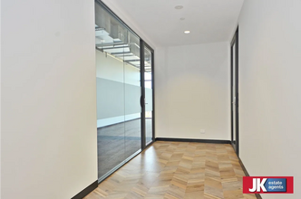 87 Overton Rd, Williams Landing for lease Interior Photo- Image 1 of 8