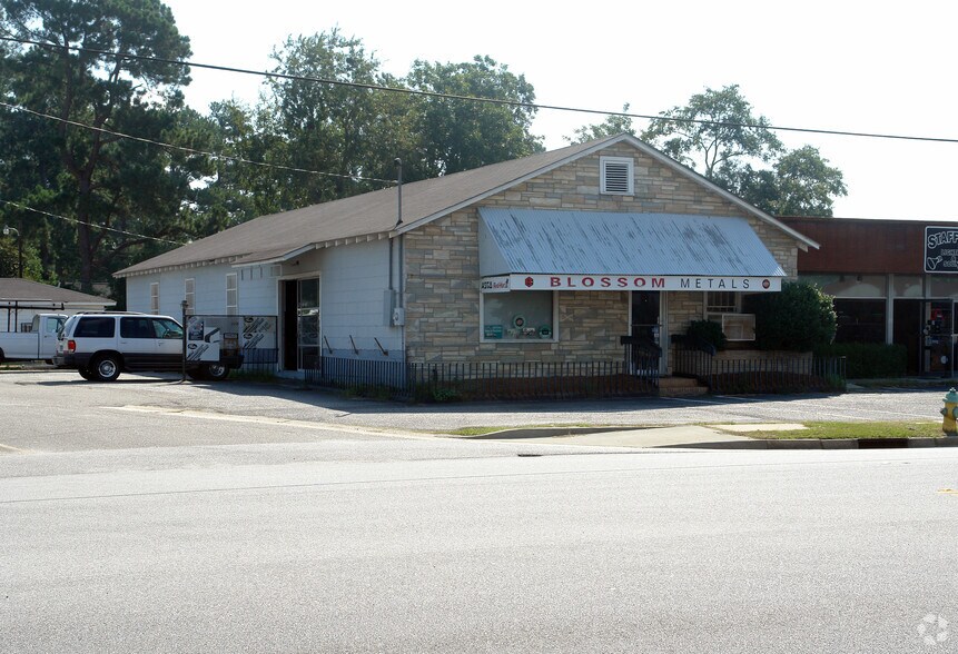 150 S Cashua Dr, Florence, SC à vendre - Photo du bâtiment - Image 3 de 4