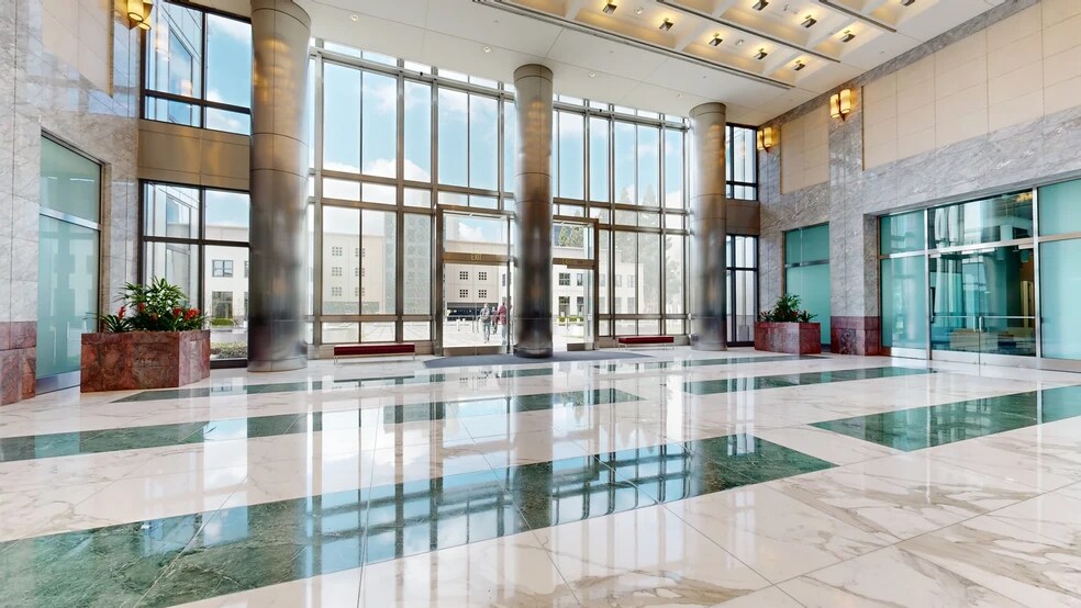 600 Anton Blvd, Costa Mesa, CA à louer - Numérisation 3D de Matterport - Image 2 de 29