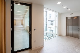 121 Edmund St, Birmingham à louer Photo intérieure- Image 1 de 8