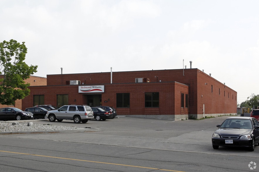 5605 Timberlea Blvd, Mississauga, ON for sale - Primary Photo - Image 1 of 1