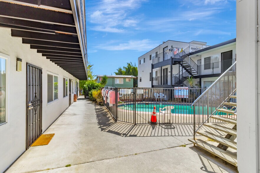 1626-1654 Dwight Way, Berkeley, CA à vendre - Photo du bâtiment - Image 3 de 54