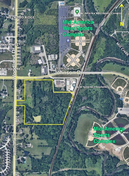 Woodland Dr, Shawnee, KS à vendre - Photo principale - Image 2 de 3