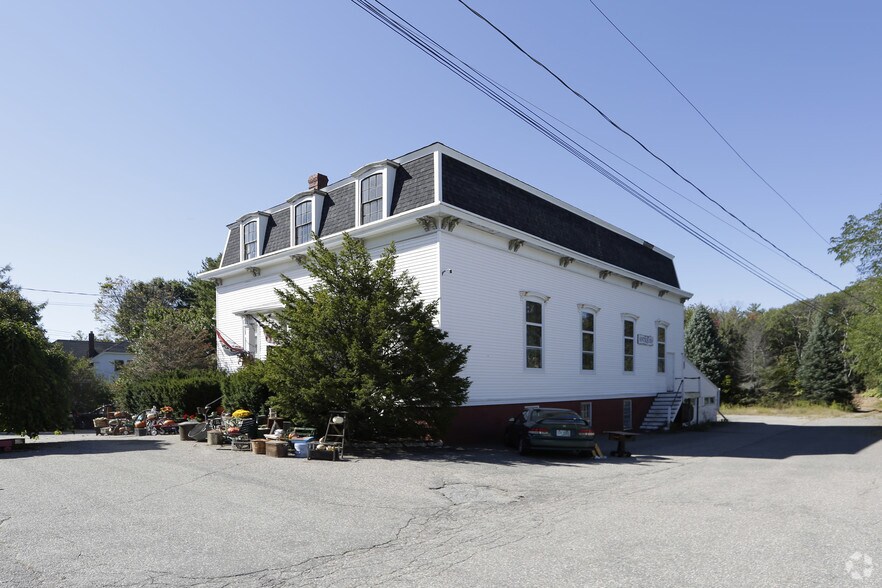 151 Portsmouth Ave, Stratham, NH à vendre - Photo du bâtiment - Image 2 de 6