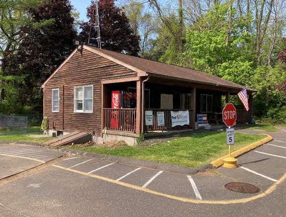 25 Whitney Ferguson Rd, Vernon, CT à vendre - Photo du bâtiment - Image 3 de 5